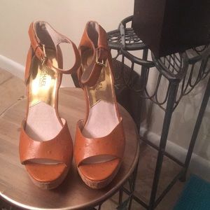 Michael Kors Shoes - Michael kors heels 👠 Michael Kors Shoes - Michael kors heels 👠